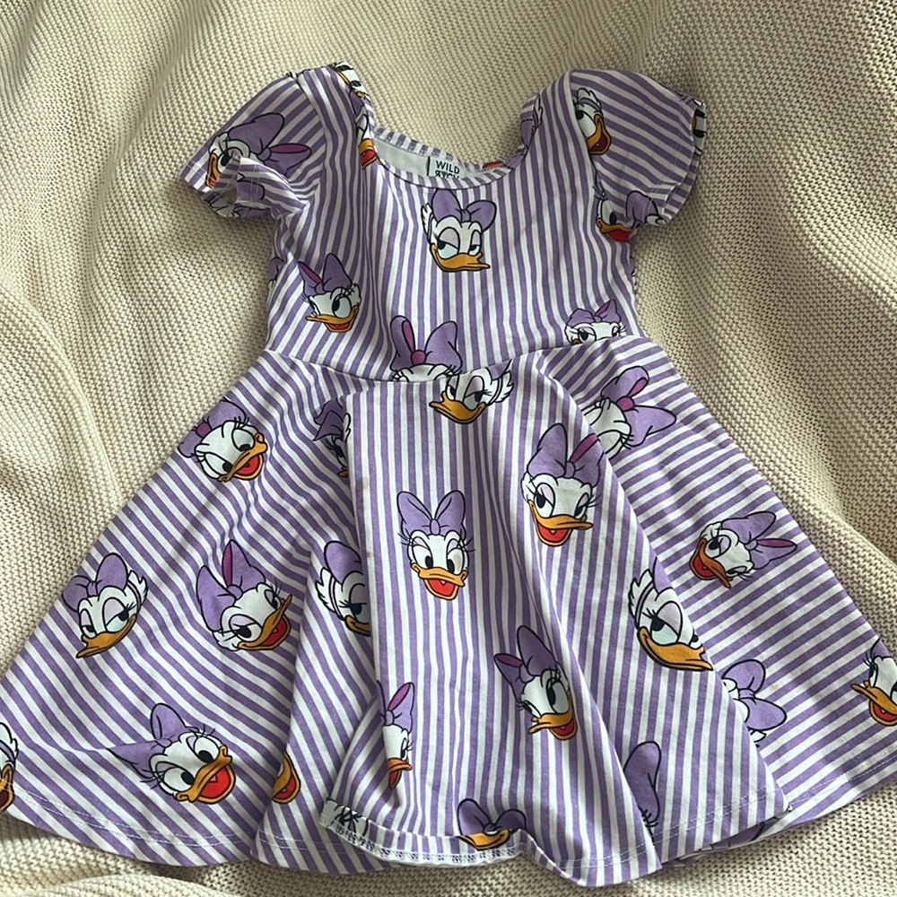 Wild Rich Kids Disney Daisy stripe dress size 3/4